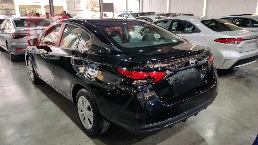 Nissan Versa